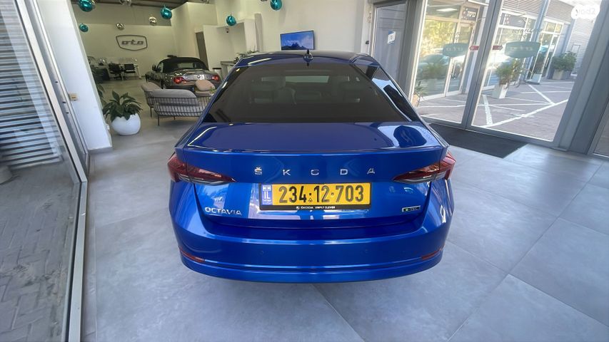 סקודה אוקטביה