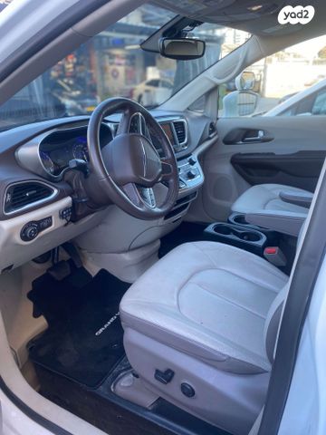 קרייזלר פסיפיקה