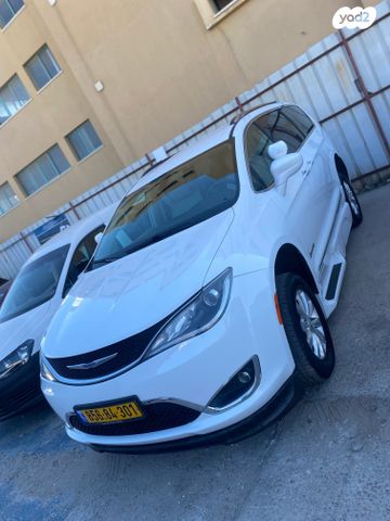 קרייזלר פסיפיקה