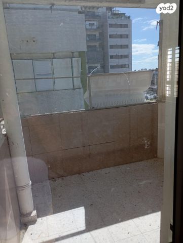 דירה, משה שרת 42, ברנע, אשקלון