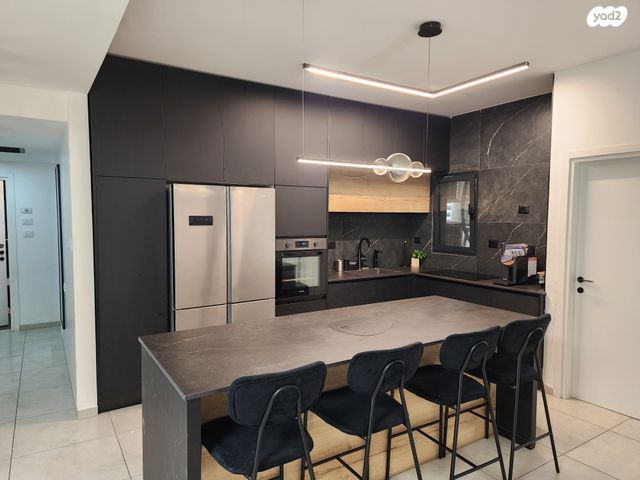 דירה, אריאל שרון 17, נווה שרון / שער העיר, נתיבות