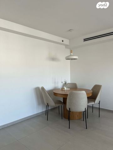 דירה, הגפן 1, כרמי הנדיב, אחוזת רוטנר, קרית מלאכי