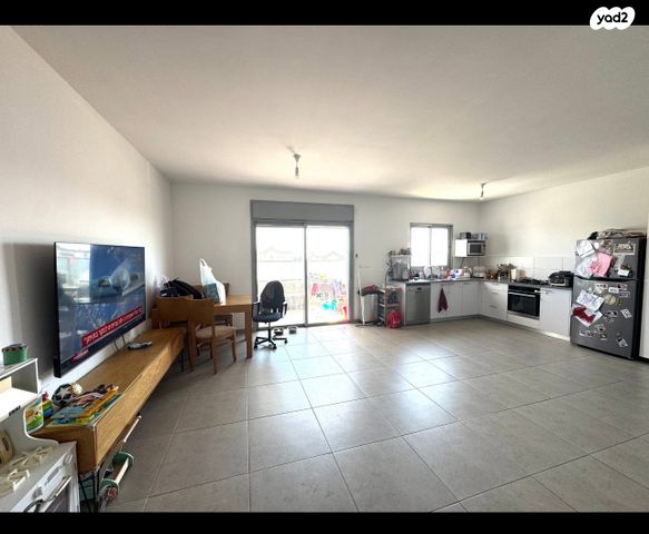 שדרות נשיאי ישראל 12