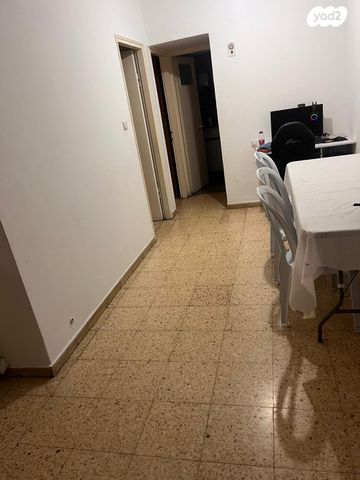 גרשון אגרון 4