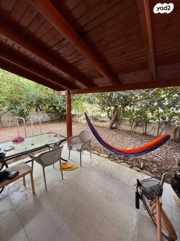 בית פרטי/ קוטג', בן גפן 6, גבעת העיריות, גדרה