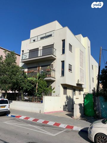 גג/ פנטהאוז, חזקיהו המלך 25, שפירא, תל אביב יפו