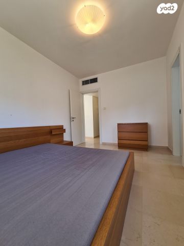 דירה, שדרות לוי אשכול 114, הגוש הגדול, רמת אביב החדשה, נופי ים, תל אביב יפו