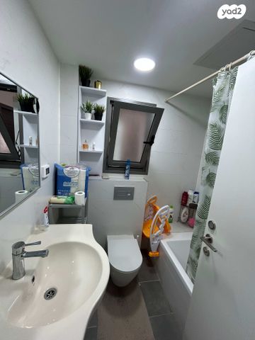 דירה, שרה אמנו 11, כרמי גת, קרית גת