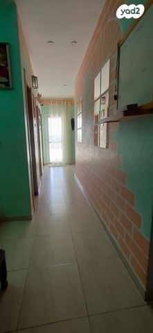 בית פרטי/ קוטג', נוף הרים 17, הראשונים, שלומי