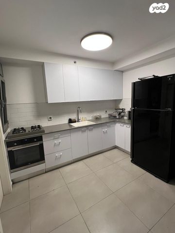 דירה, שדרות אבני החושן 39, כרמי גת, קרית גת