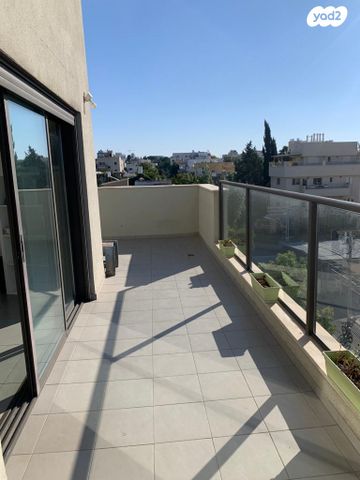 גג/ פנטהאוז, חזקיהו המלך 25, שפירא, תל אביב יפו