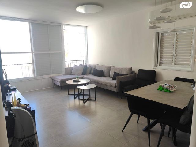 אליעזר הופיין 23