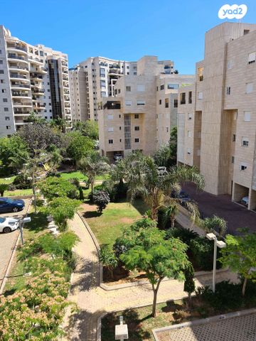 דירה, שדרות לוי אשכול 114, הגוש הגדול, רמת אביב החדשה, נופי ים, תל אביב יפו