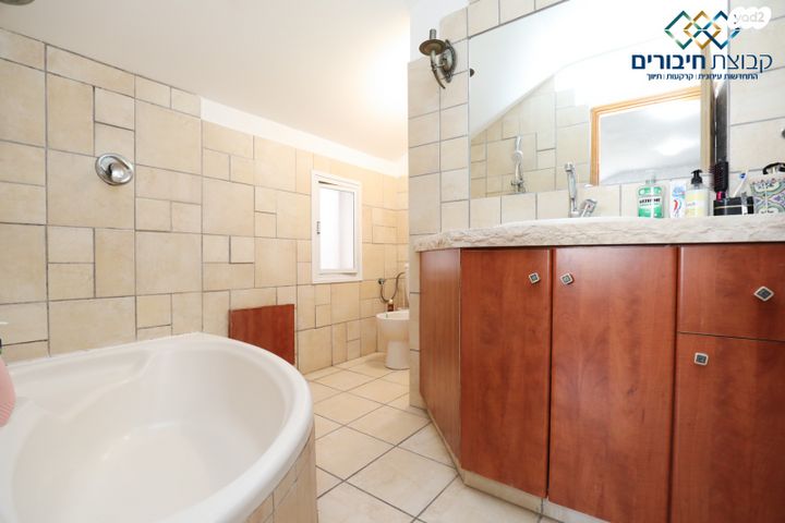 בית פרטי/ קוטג', הגליל 6, רובע ג', אריאל