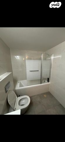 דירה, רפאל איתן 11, נאות שמיר, רמלה