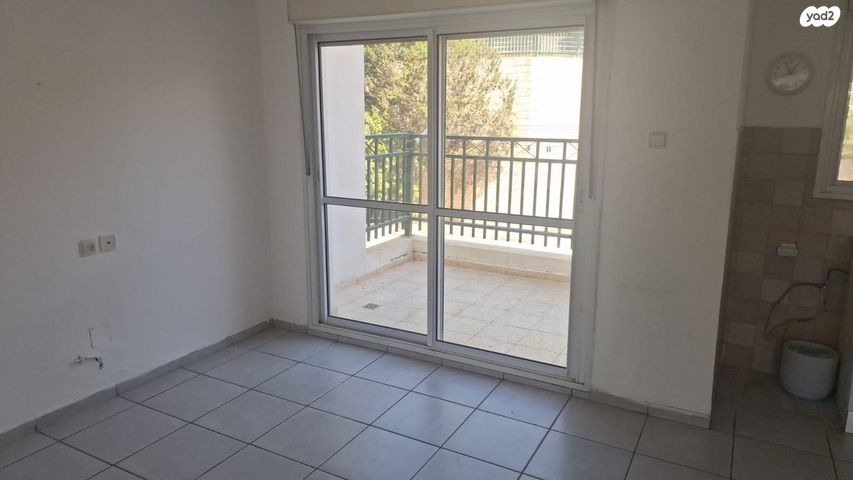 דירה, קיפודן 16, הפרחים, מודיעין מכבים רעות