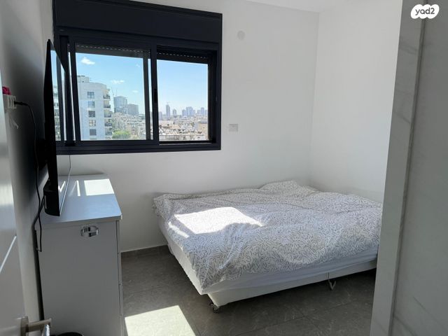 דירה, קלוזנר 11, לב העיר, בת ים