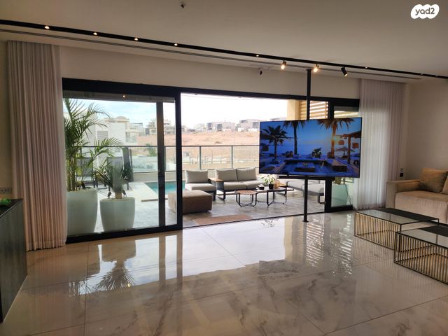 גג/ פנטהאוז, משעול תלתן 1, גנים ב', אילת