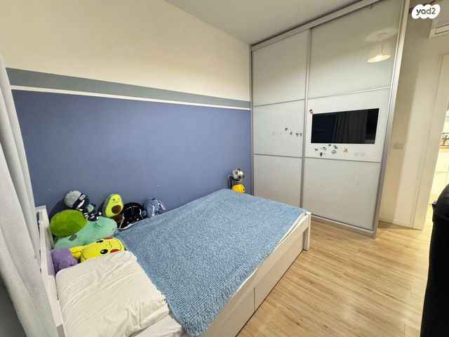 גג/ פנטהאוז, אהרון מזיא 3, שעריים, רחובות