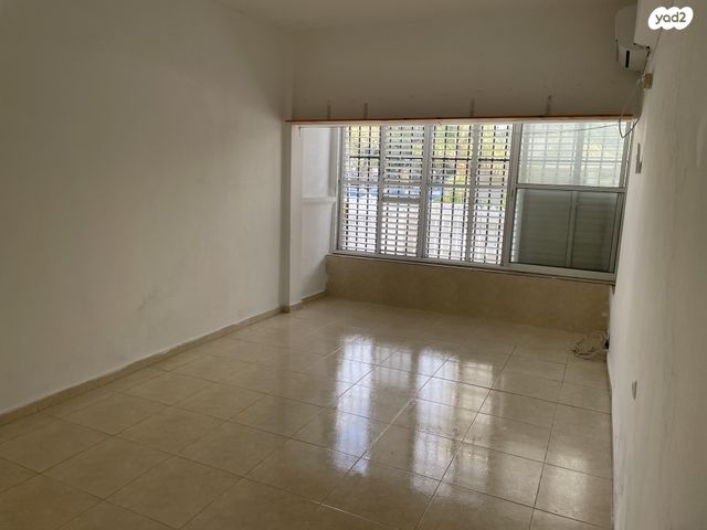 מאור הגולה 6