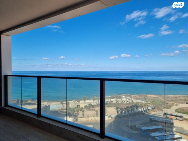 דירה, לויתן 1, חוף הזהב, נתניה