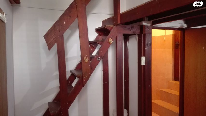 סטודיו/ לופט, הקישון 72, פלורנטין, תל אביב יפו