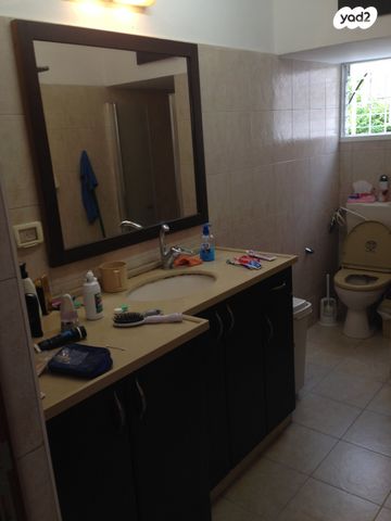 דירה, יהודית 5, הפועל המזרחי ג', שיכון ג', בני ברק