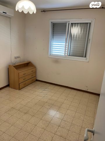 חיים משה שפירא 12