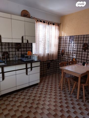 דירה, אוסישקין 14, אגרובנק, חולון