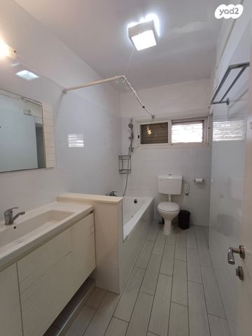 יחידת דיור, הנביאים 24, מורשה, רמת השרון