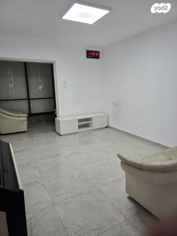 דירה, שדרות יוספטל 73, גבעה א', שביט, קרית אתא