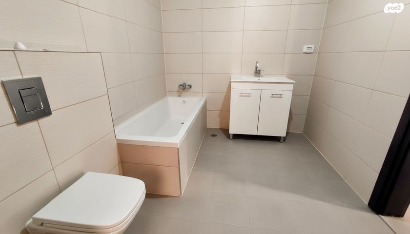 דירה, לשם 47, שאר העיר, אריאל