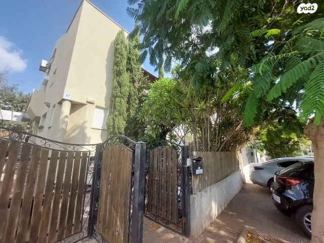 בית פרטי/ קוטג', הארז, נווה סביון, אור יהודה