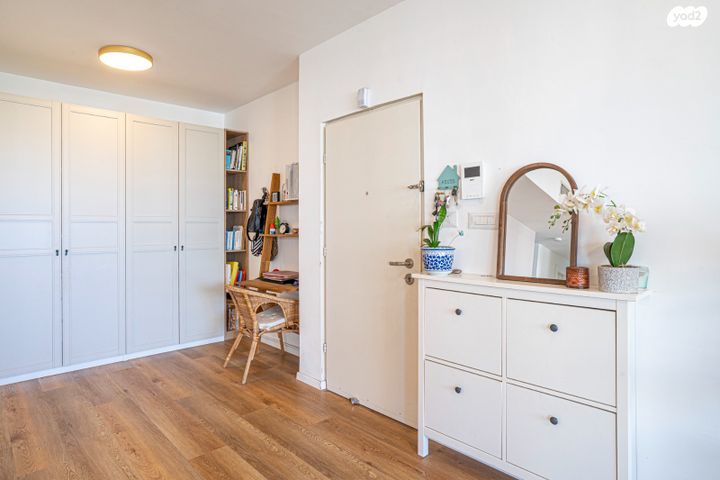 דירה, יונה ואליעזר נלקין 2, כפר סבא הירוקה, כפר סבא