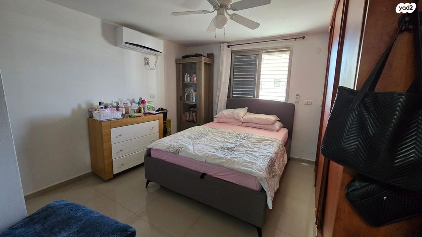 דירה, לוחמי הגטאות, דרום, צפת