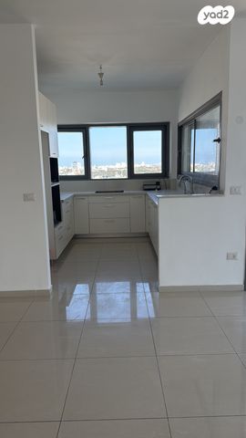 דירה, ביאליק 39, שכונת חשמונאים, מרכז העיר א, רמת גן