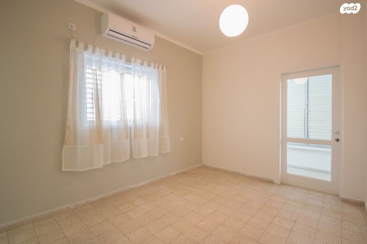 דירה, מ"ג, לב העיר, בת ים