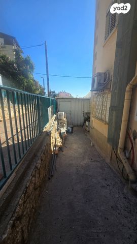 דירה, לוחמי הגטאות, דרום, צפת