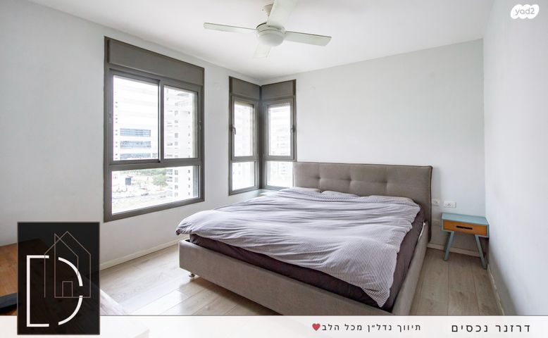 גג/ פנטהאוז, מתחם 1200, הוד השרון