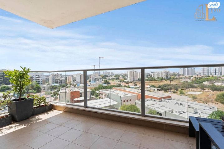 דירה, חזון אי"ש, רחובות