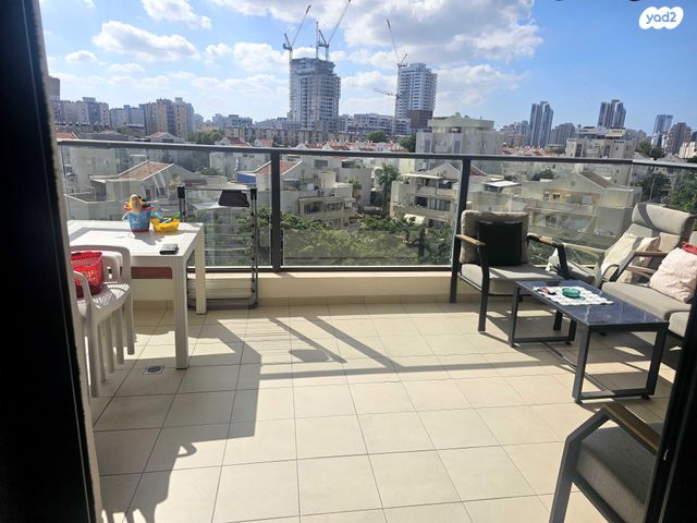 דירה, שלום עליכם, אגמים, נתניה