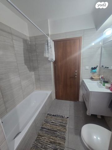 דירה, נחל ירקון, כרמי גת, קרית גת