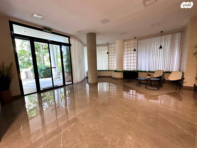 גג/ פנטהאוז, הנגיד, נאות שקמה, ראשון לציון