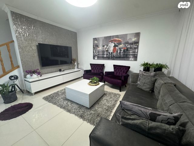 בית פרטי/ קוטג', נווה נוף, אקדמאים, לוד