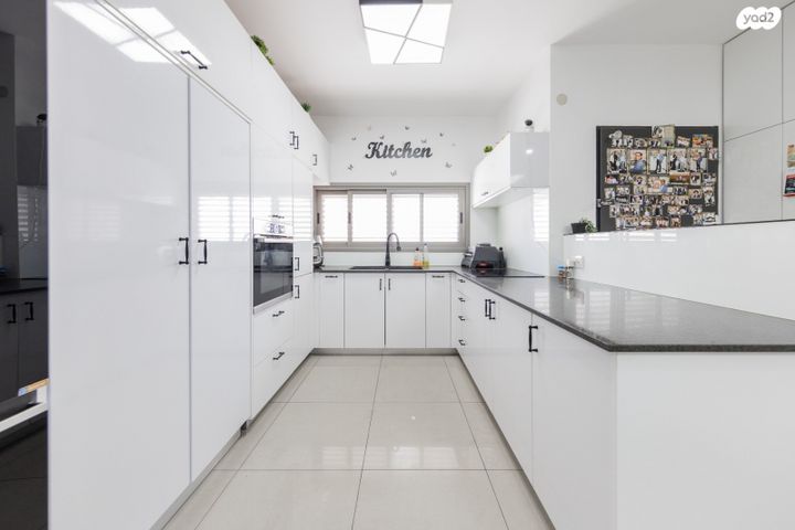 בית פרטי/ קוטג', אביב, ראש העין