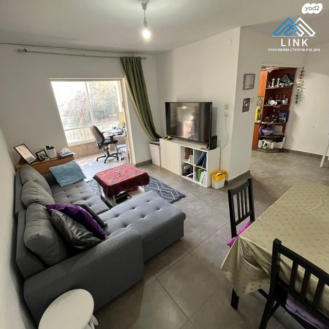 שדרות ג'יימס דה רוטשילד 