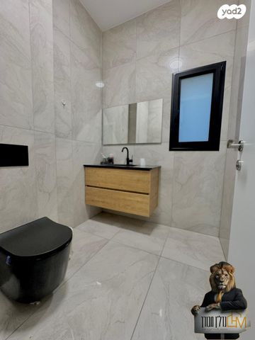 בית פרטי/ קוטג', יצחק נבון, שדרות בפארק, שדרות