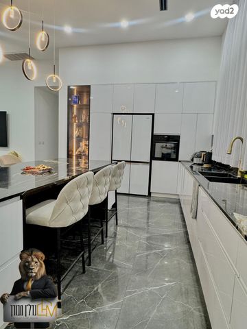 בית פרטי/ קוטג', יצחק נבון 18, שדרות בפארק, שדרות