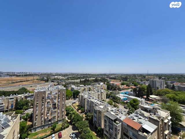 דירה, ז'בוטינסקי, יצחק שדה, אזור