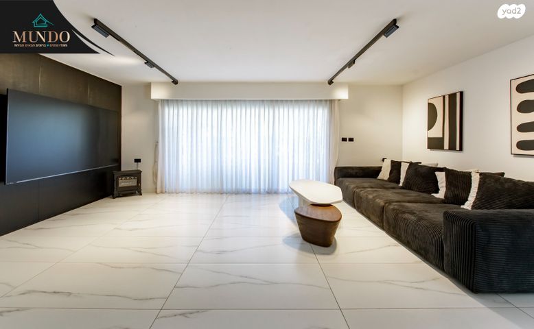 גג/ פנטהאוז, באר יעקב